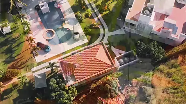 Rear Pleasure with a Dildo - GGmansion