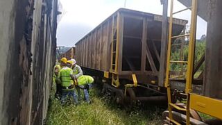 The workers went hard at lunchtime —  they fucked their passive colleague and gave him lots of milk for dessert 