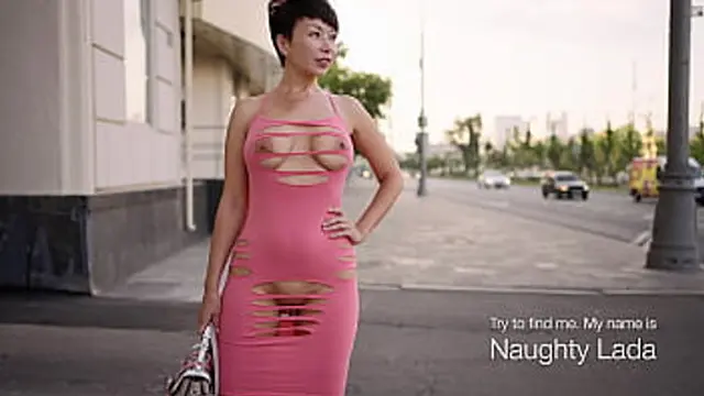 Naughty Lada tore her dress to ensure that nothing would be hidden from the eyes of passersby 